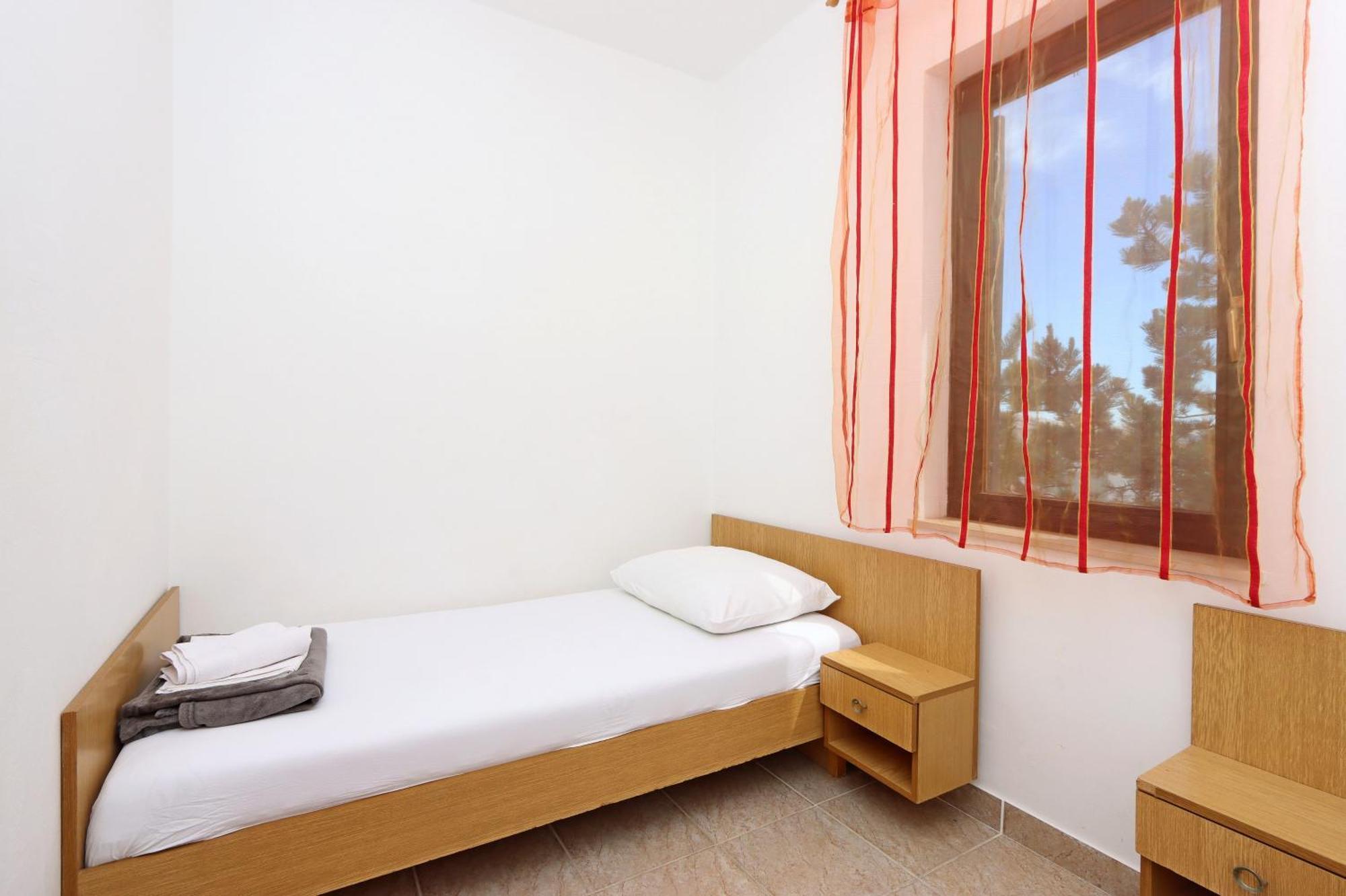 Apartments With A Parking Space Pag - 18345 Pag Town Zewnętrze zdjęcie